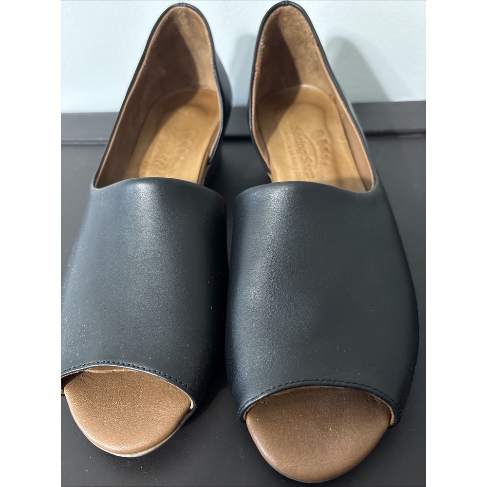 Spring Step Black Leather Slip-on Peep Toe US 6.5/7 EU 37 Lesamarie Wedge Pumps